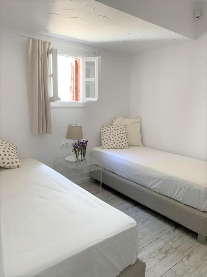 Dominique & Carlos Place Mykonos Town Esterno foto